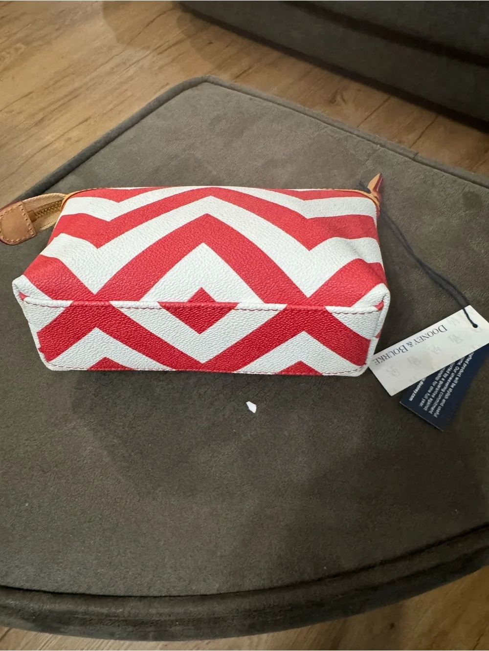 Dooney & Bourke compact cosmetic